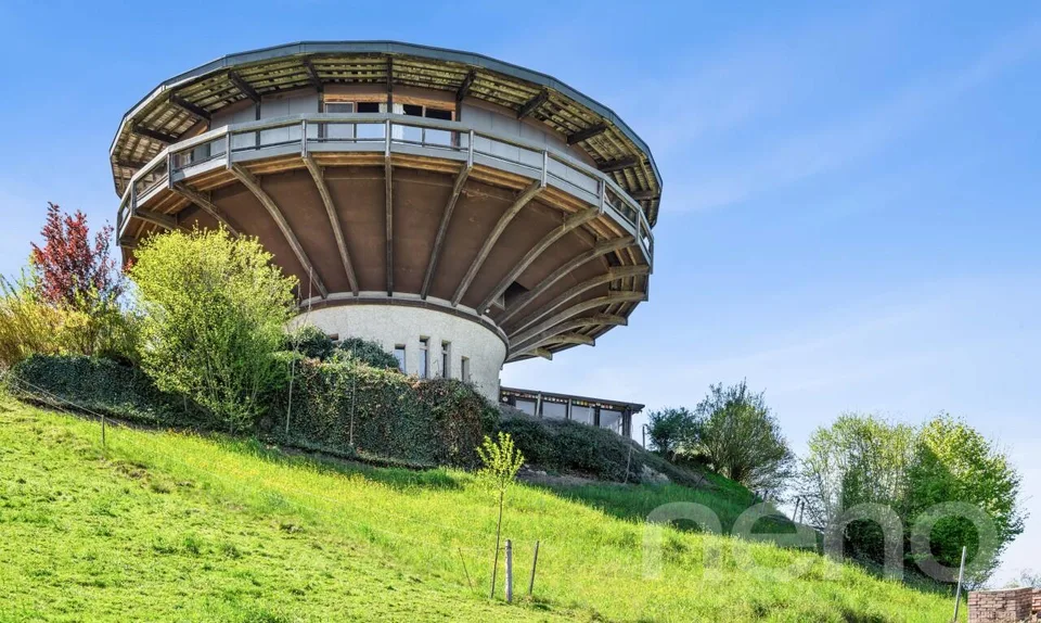 Wohnen im Rundhus. Architektur, Natur und Ruhe in Neuheim