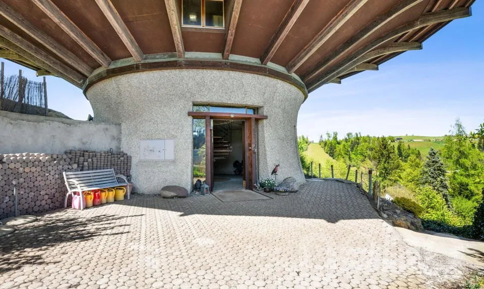 Wohnen im Rundhus. Architektur, Natur und Ruhe in Neuheim – foto 7 di 11