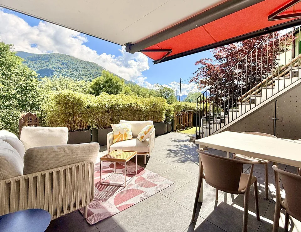 Eleganza e luce in una casa unifamiliare da sogno | Eleganz und Lic...