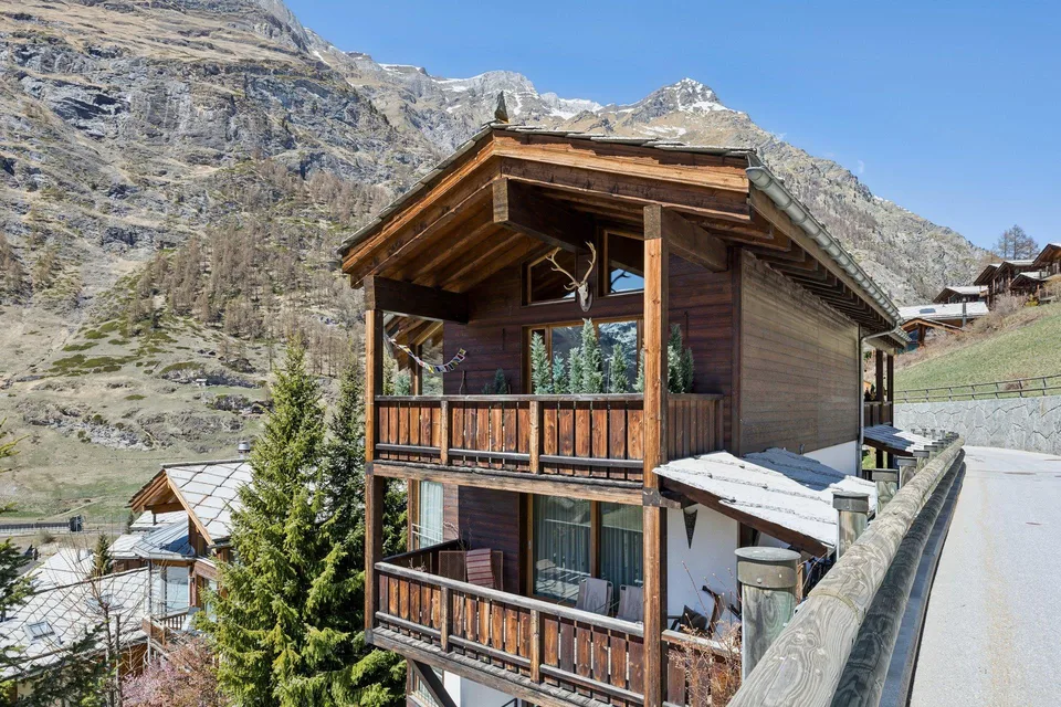 Exklusive Zweitwohnung mit Matterhornblick
