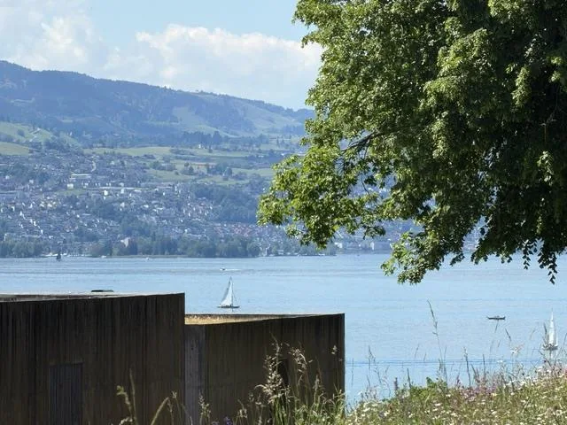 Moderne 2.5-Zimmer-Terrassenwohnung in Jona – Minergie-zertifiziert