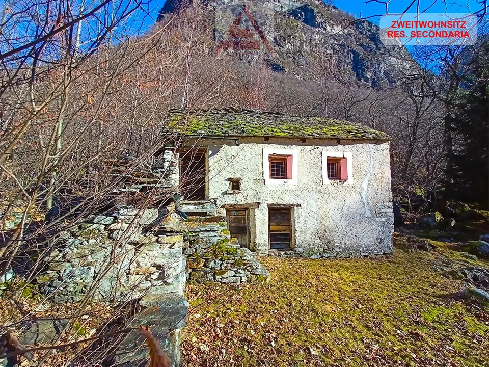 Rustico zu ausbauen / Rustico da ristrutturare