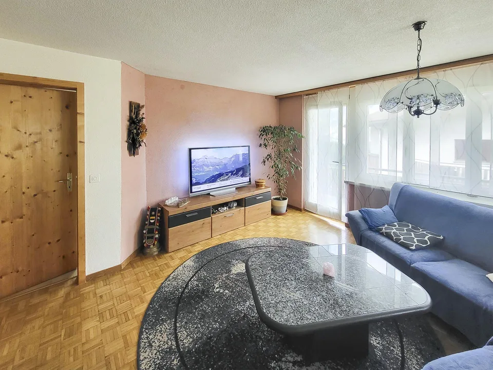 Helle 4½-Zimmer-Wohnung mit fantastischer Bergsicht