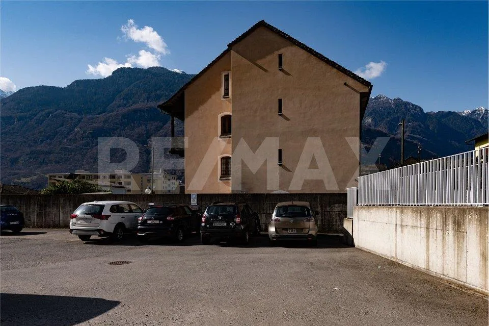 Immobile storico con reddito stabile nel centro di Biasca – Foto 13 von 13