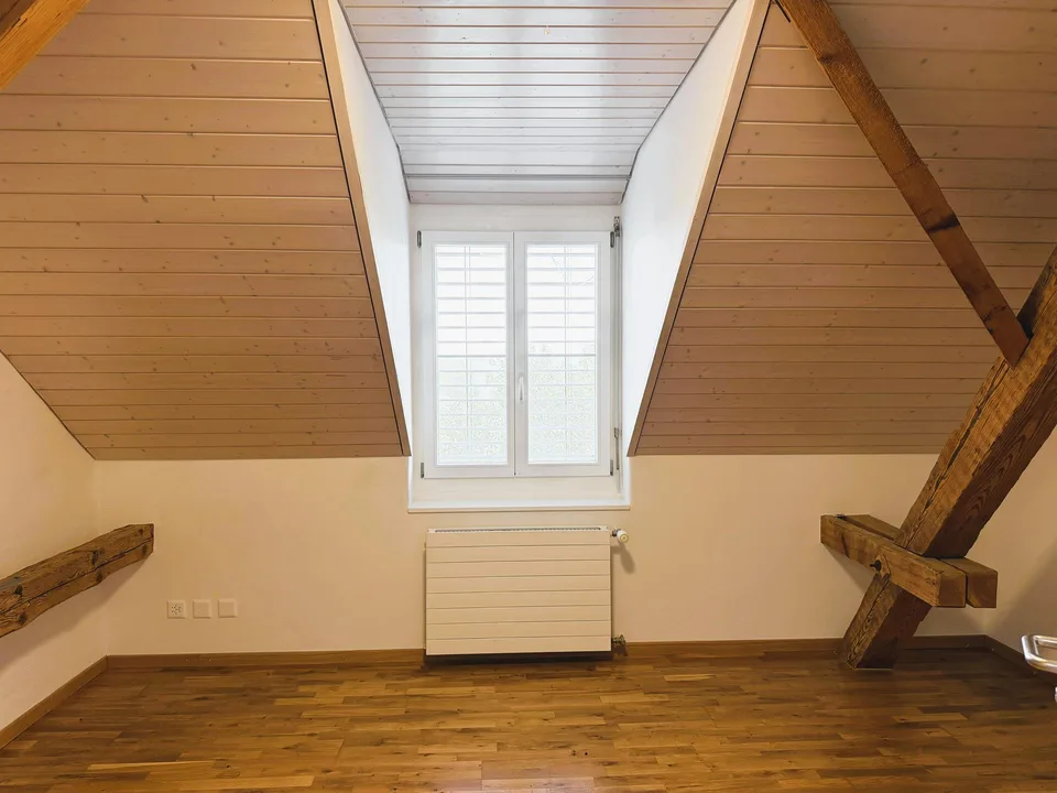 Grosszügiges Wohnhaus mit 2-3 Wohnungen und Ausbaupotential im Städtli – Foto 16 von 18