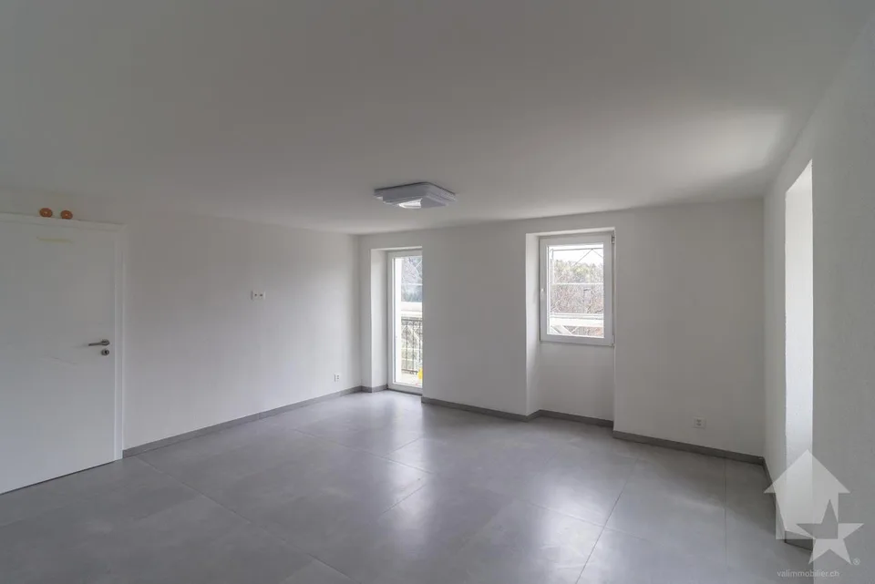 Immeuble de rendement de 4 appartements entièrement rénové en 2026