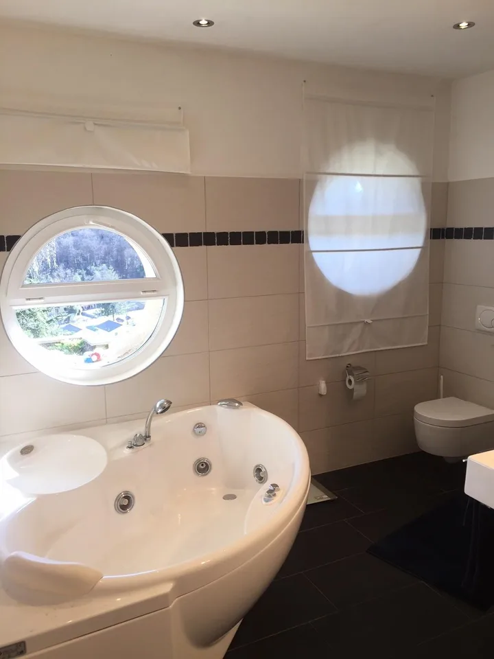 Casa unifamiliare con vista panoramica e giardino – foto 11 di 11