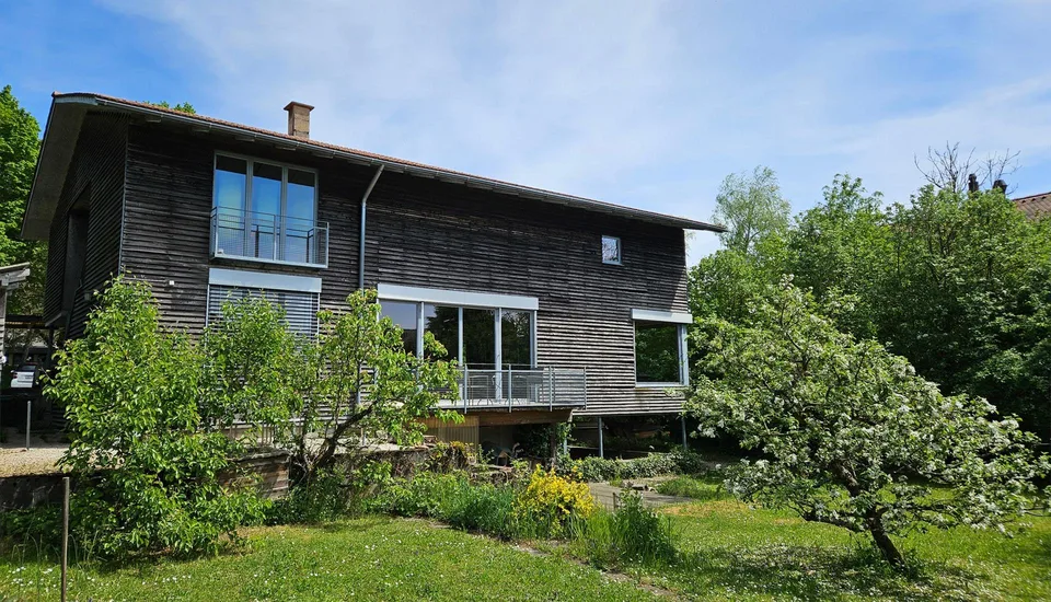 Architektenhaus mit aussergewöhnlicher Wohnqualität in Gempen
