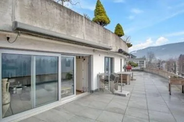 Appartement terrasse en PPE