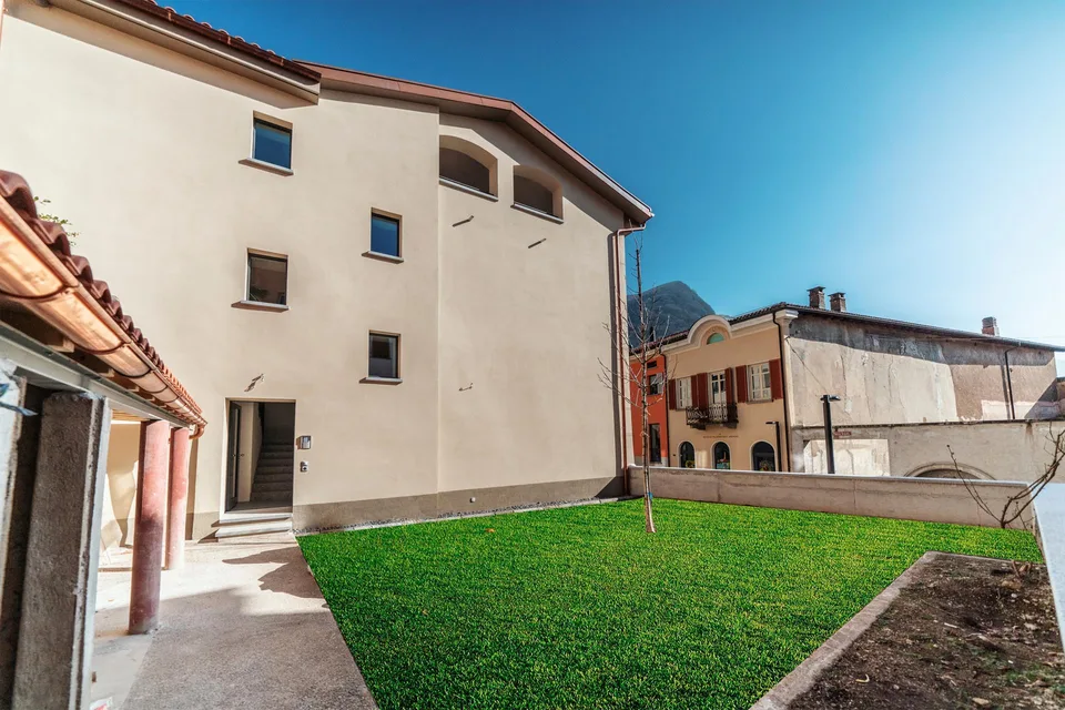 Historische modern sanierte Liegenschaft direkt an der Piazza