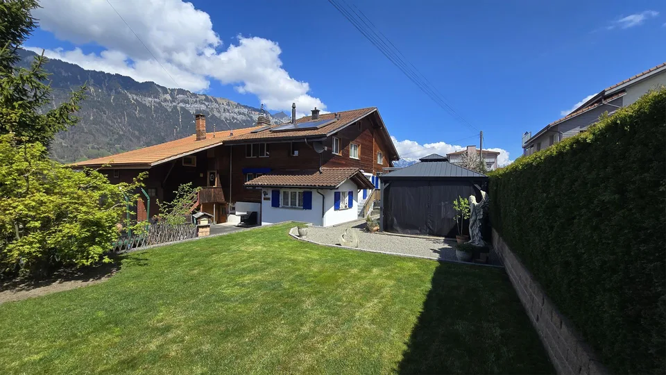 Charmantes Wohnen am Brienzersee – Stilvolles Einfamilienhaus