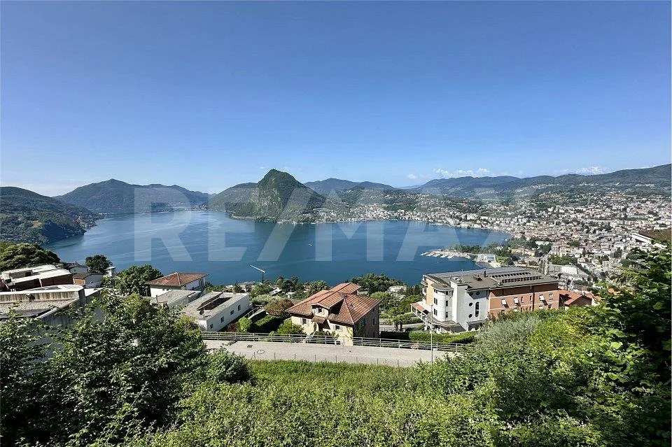 Rara Opportunità ad Aldesago – Terreno Edificabile con Vista Mozzaf...