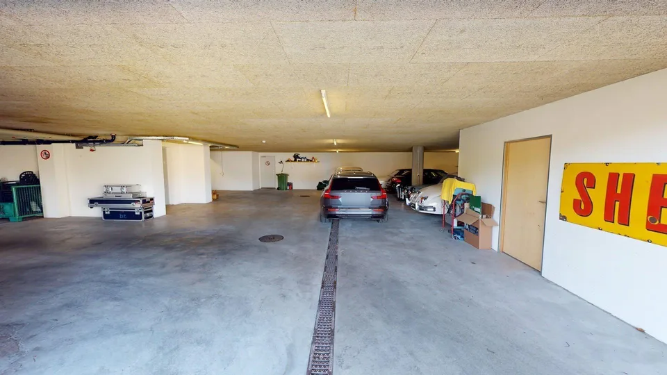 Gewerbeliegenschaft mit Büro, Lager / Produktion und Einstellhalle ... – Foto 26 von 27