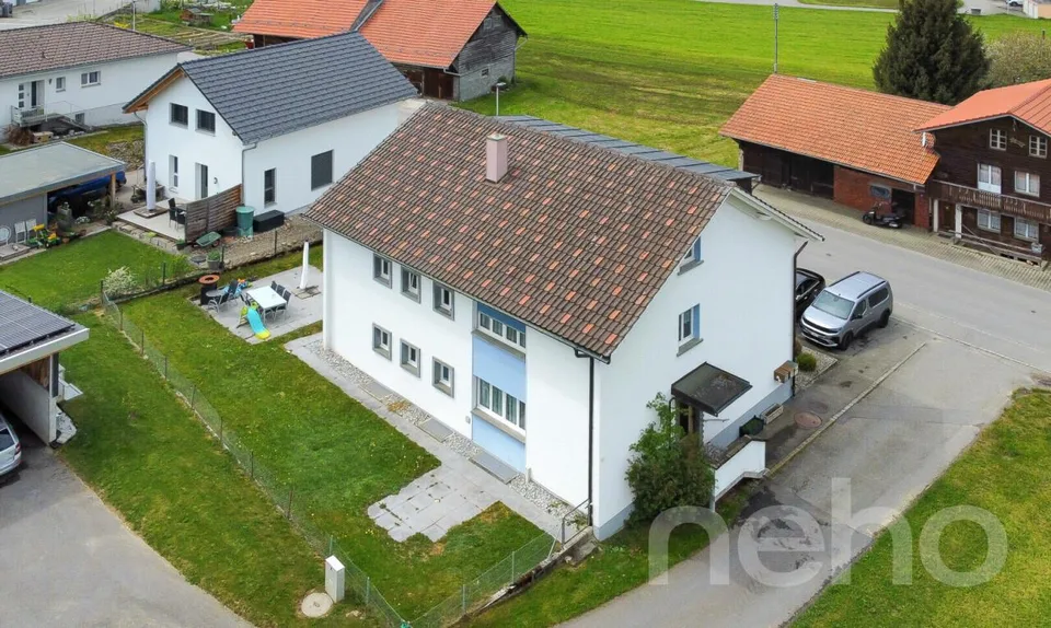 Mehrfamilienhaus im grünen Plasselb – photo 7 sur 11