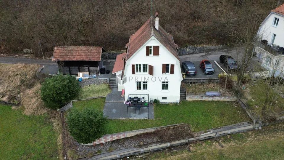 Mehrgenerationen aufgepasst - kernsaniertes Mehrfamilienhaus an ruh...