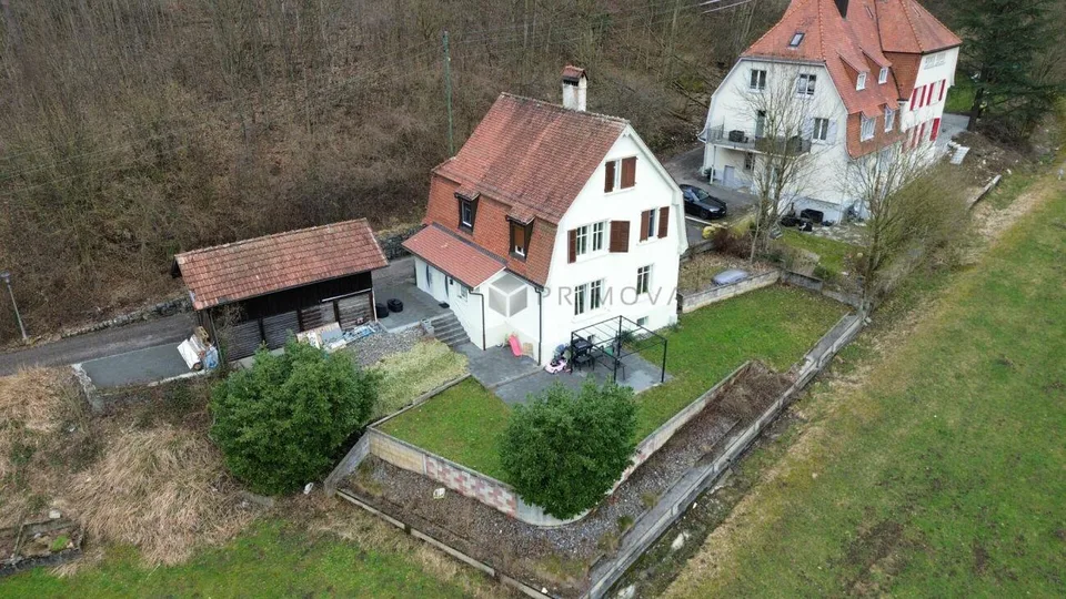 Mehrgenerationen aufgepasst - kernsaniertes Mehrfamilienhaus an ruh...