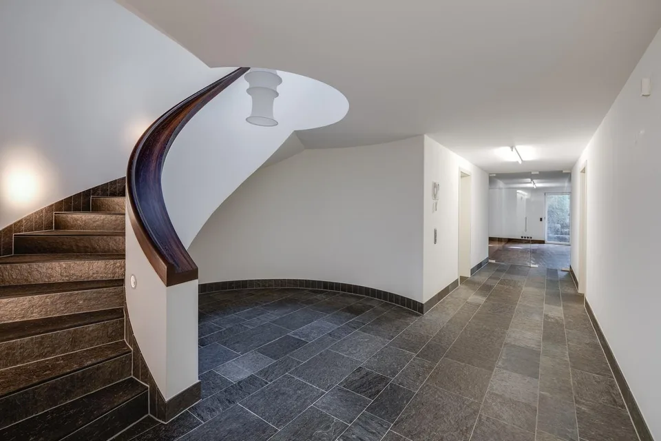 Exklusives Doppeleinfamilienhaus mit privatem Wellnessbereich - ein... – foto 9 di 13