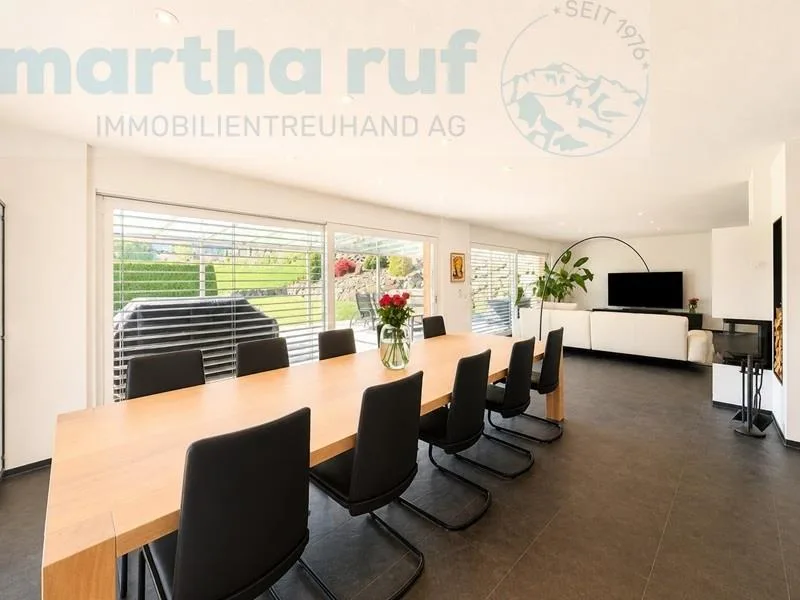 Traumhaus mit Bergsicht, grosser Terrasse und Doppelgarage