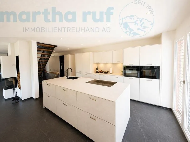 Traumhaus mit Bergsicht, grosser Terrasse und Doppelgarage