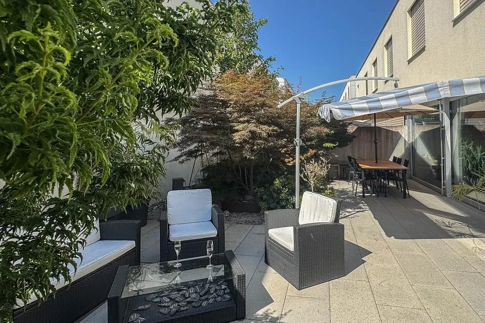 Der perfekte Platz für Ihren Sommerapéro!