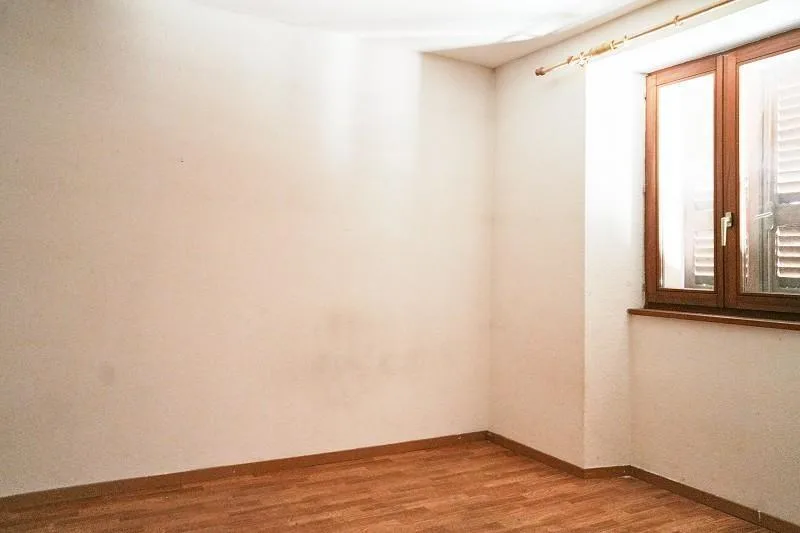 7-Zimmer-Haus an zentraler Lage / casa di 7 locali centrale – photo 12 sur 30
