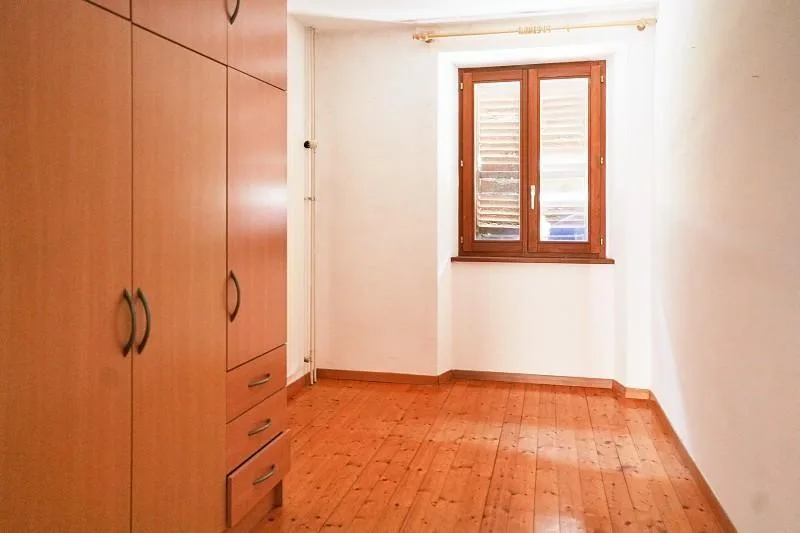 7-Zimmer-Haus an zentraler Lage / casa di 7 locali centrale – photo 13 sur 30