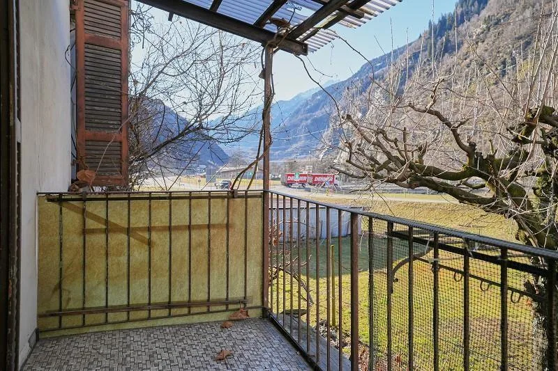 7-Zimmer-Haus an zentraler Lage / casa di 7 locali centrale – photo 25 sur 30
