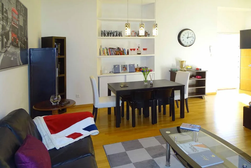 GRAZIOSO 2.5 LOCALI IN RESIDENZA DI PRESTIGIO A MAROGGIA