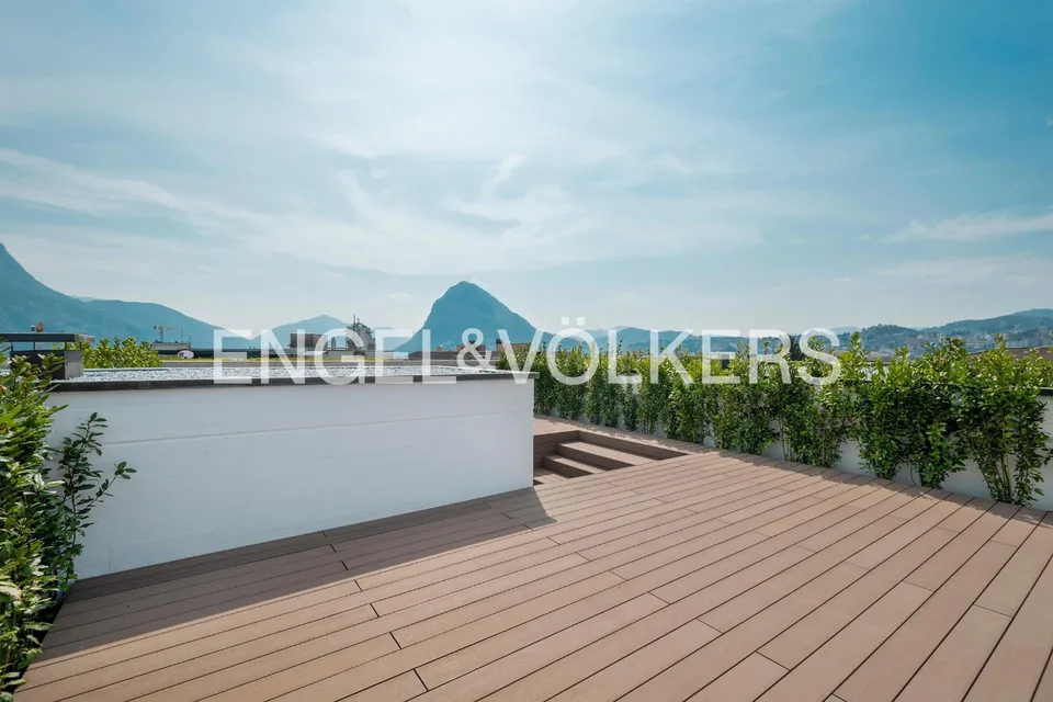 Charmantes Duplex mit Dachterrasse