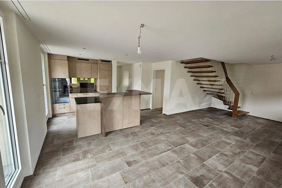 Condominio di 5,5 stanze pronto per essere abitato in una zona residenziale attraente