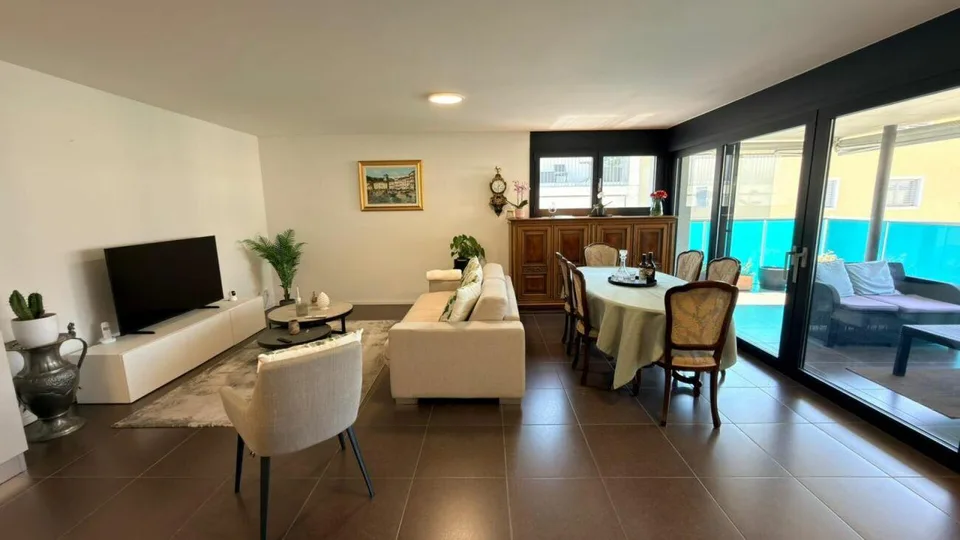 LOCARNO - moderne 3 1/2 Zi-Wohnung nähe Piazza Grande und See