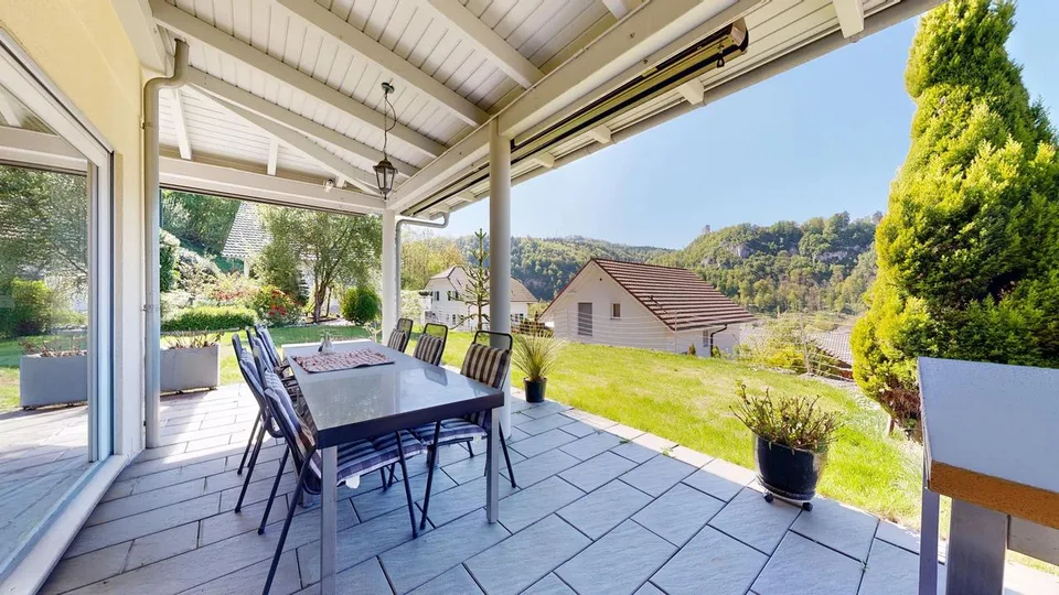 Modernes 6.5-Zimmer-Einfamilienhaus mit Lift und Doppelgarage – photo 10 sur 13