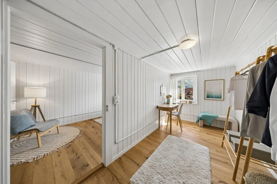 liebevoll saniertes 4.5-Zimmer-Doppeleinfamilienhaus in Riedern – photo 25 of 30