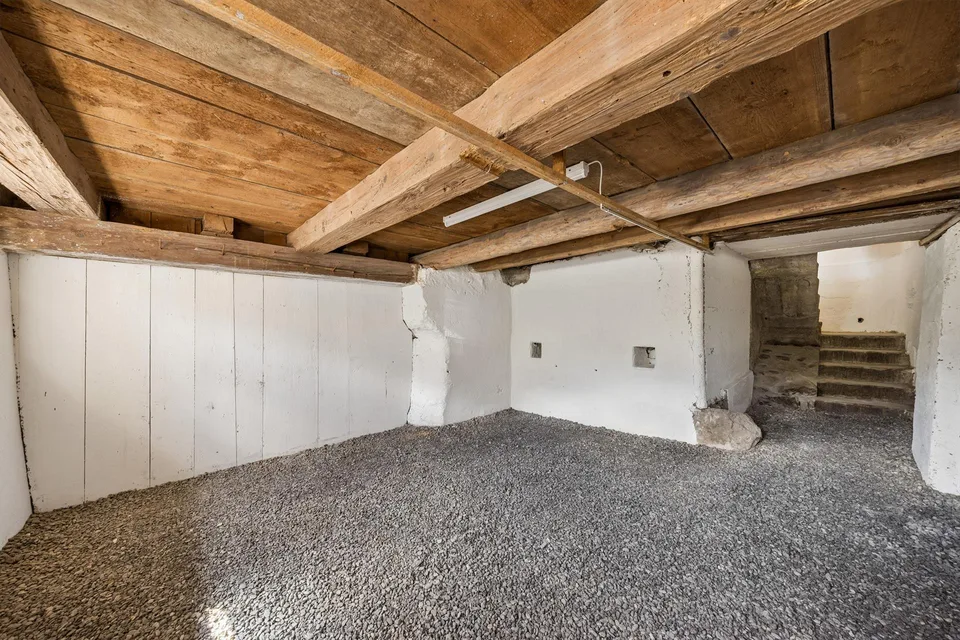 liebevoll saniertes 4.5-Zimmer-Doppeleinfamilienhaus in Riedern – photo 29 of 30