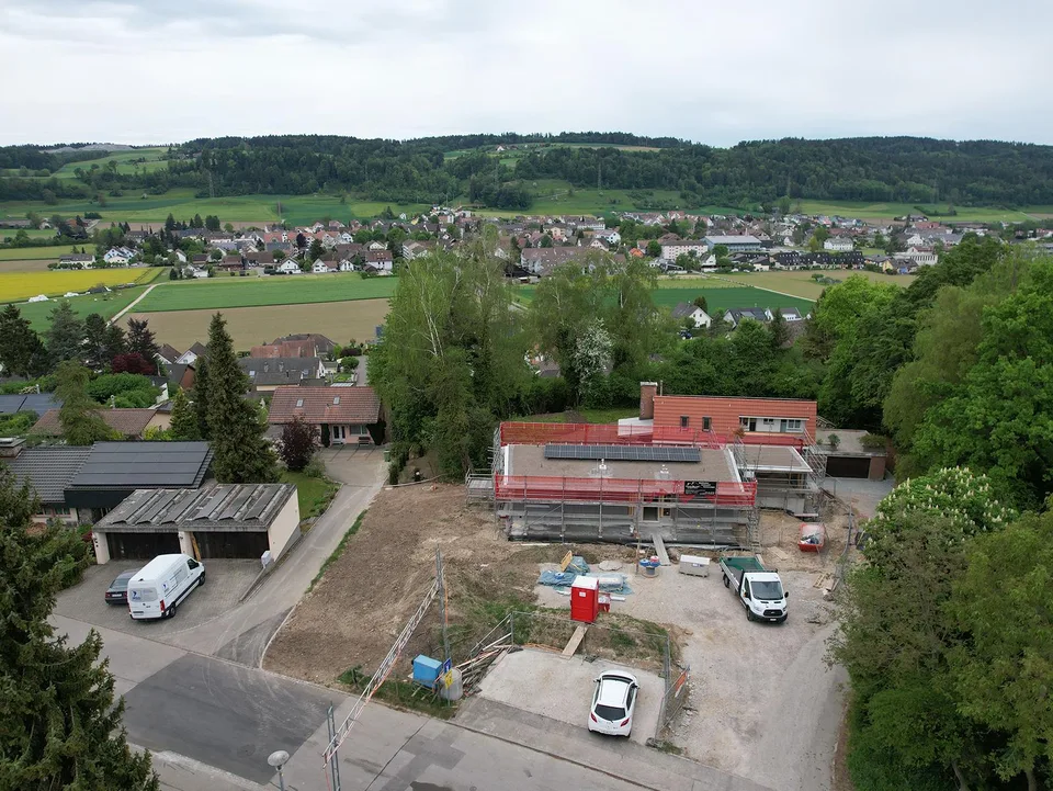 Baulandparzelle für freistehendes Einfamilienhaus an attraktiver Laqe