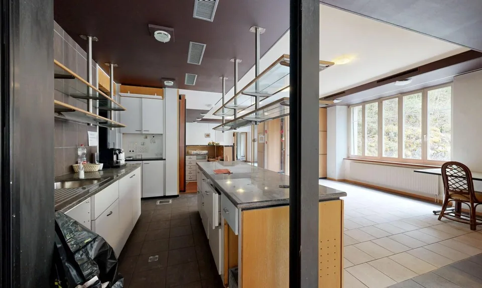OPPORTUNITÉ RARE : RÉVEILLEZ LA LÉGENDE DE LA MAISON MONSIEUR