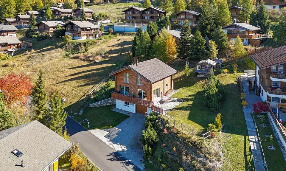 Magnifique chalet avec vue panoramique à Bürchen