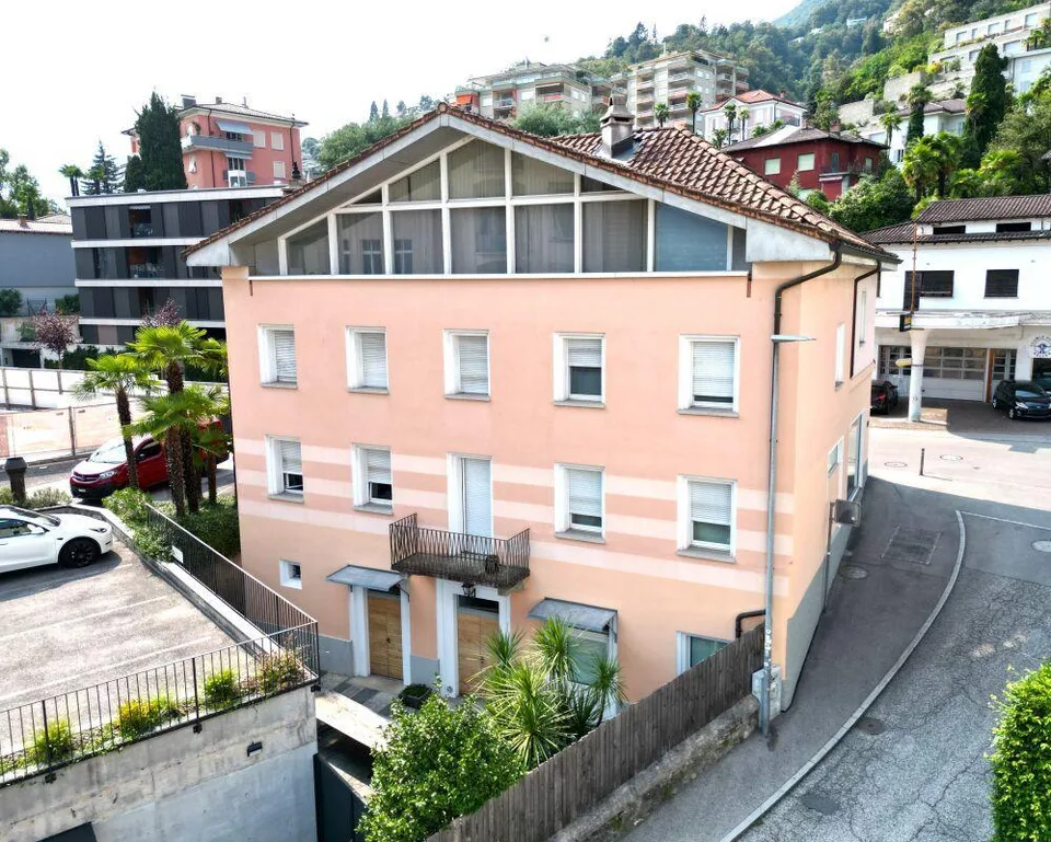 Muralto-straordinaria opportunità di investimento in proprietà comm...