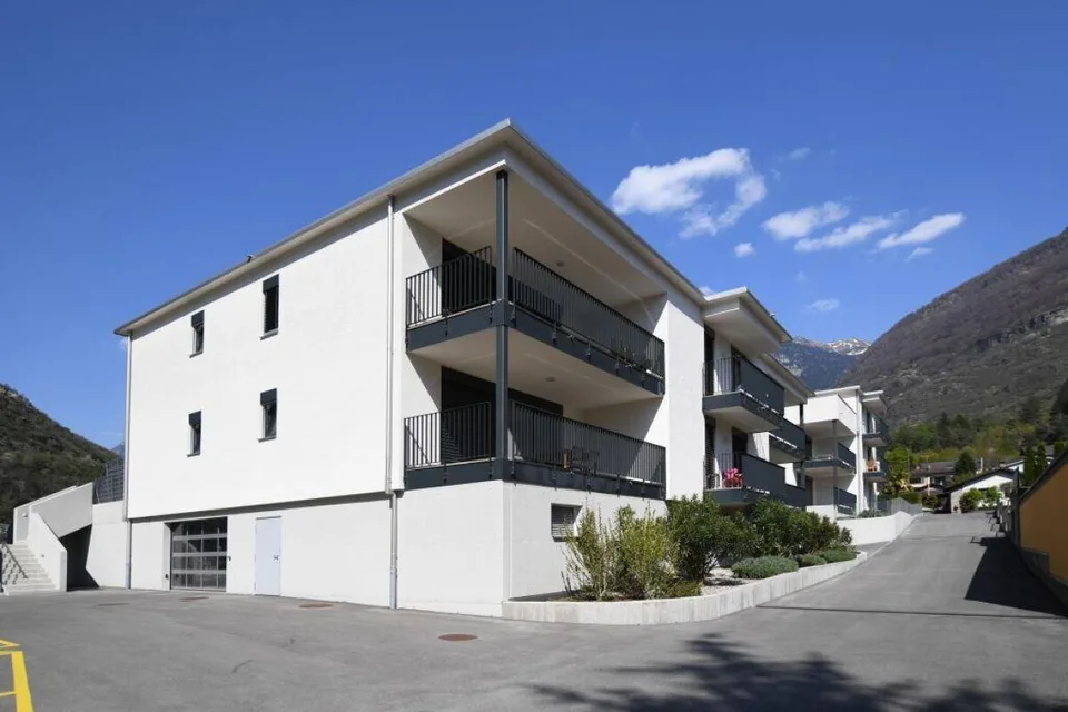 Vendesi posteggi in autorimessa - Residenza BiascaLife | Garagenpar...