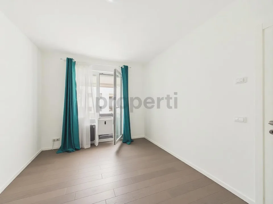 Appartement élégant de 4,5 pièces à Bellinzone avec terrasse de 30 m²