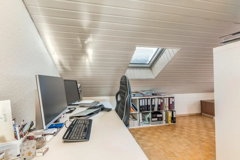 Viel Platz zum Leben: 8.5-Zimmer-Einfamilienhaus in Bernhardzell – photo 13 sur 20