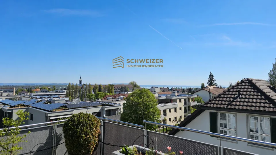 Wo der Blick zuhause ist – Attika mit Weitblick zum Bodensee
