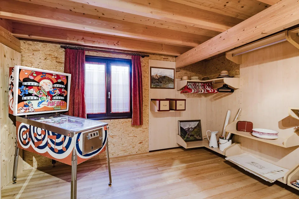 Vivi nel verde, senza compromessi: casa indipendente in legno a Moleno – foto 10 di 15
