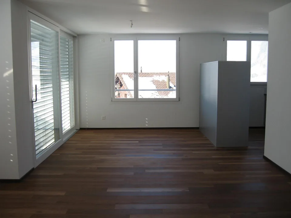 Fläsch / Moderne 4 1/2 - Zimmerwohnung
