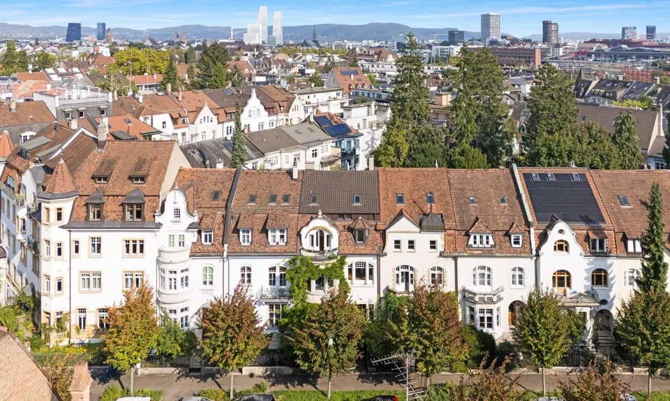 Stilvolle Stadthausvilla im beliebten Bachlettenquartier