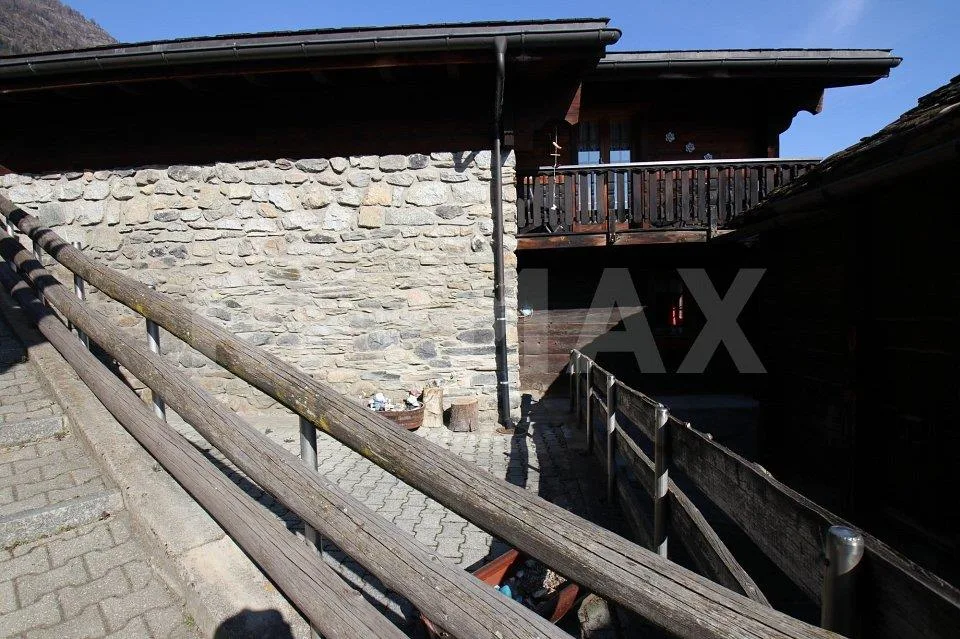 Gioiello alpino storico: casa affascinante nel Vallese