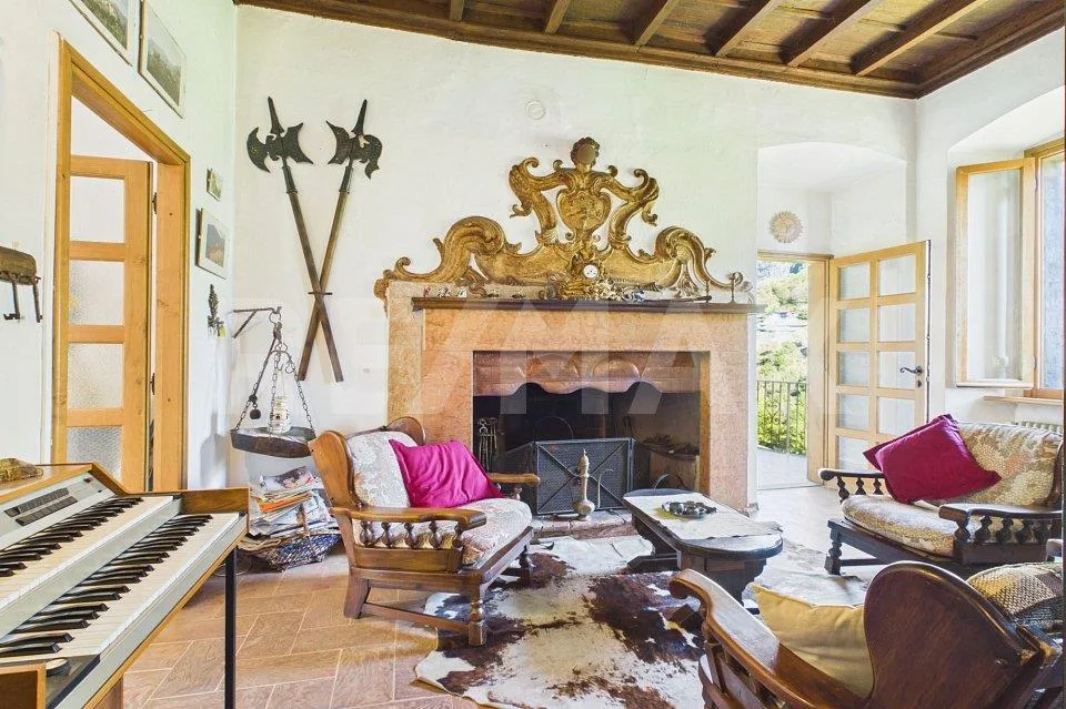 Meravigliosa casa nel borgo storico di Castello Valsolda (Italia) – Foto 8 von 13
