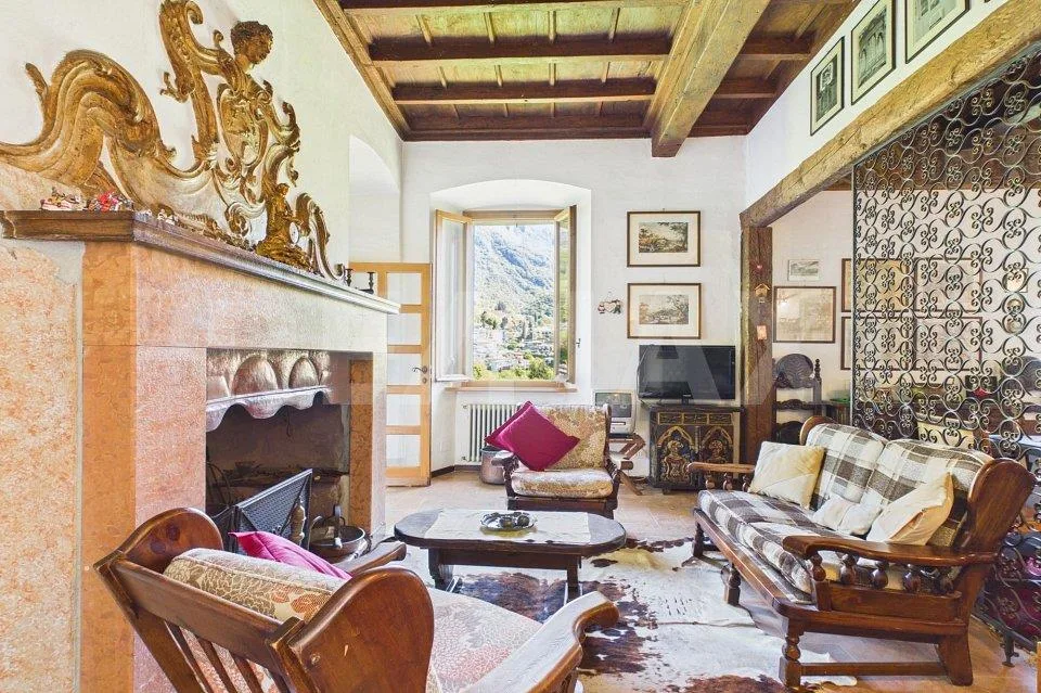 Meravigliosa casa nel borgo storico di Castello Valsolda (Italia) – Foto 6 von 13