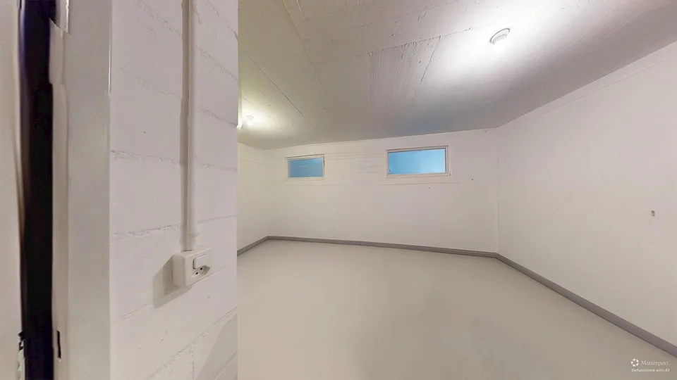 4½ Zimmer/Mittelhaus – für Kenner beinahe im Neuzustand! – photo 26 sur 26