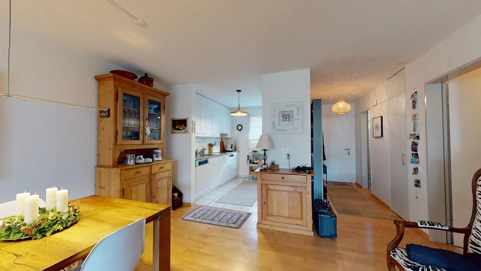 4½ Zimmer/Mittelhaus – für Kenner beinahe  im Neuzustand!